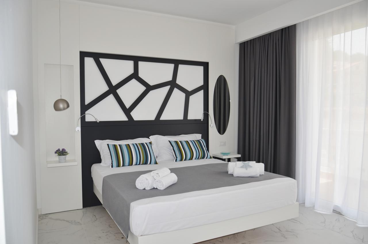 Centurio Luxury Rooms Santa Domenica  Exterior foto